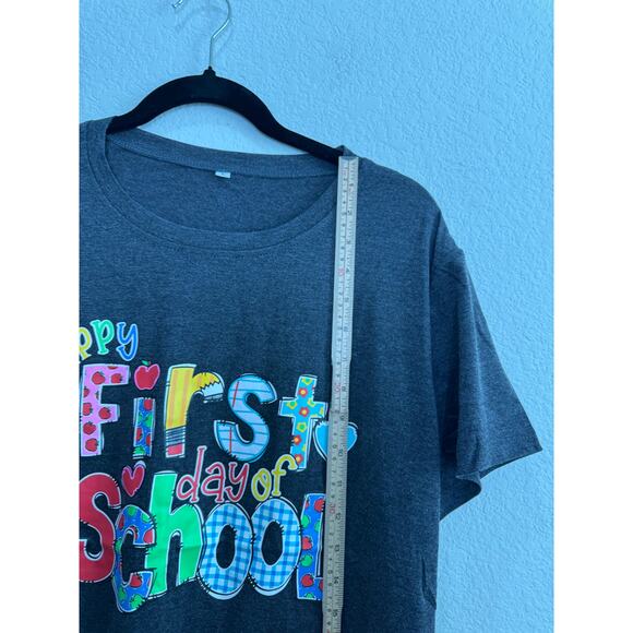 NWOT Women's Gray First Day of School Teacher T-Shirt Large - Picture 3 of 9